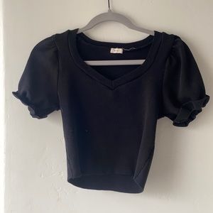 Cropped puff sleeve tee